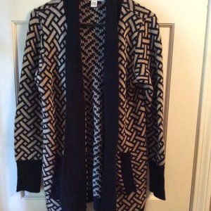 Love By Design Cardigan size L